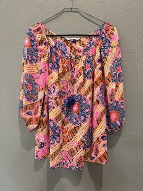 Trina Turk Silk Blouse With 3/4 Sleeves And Tassel Tie At Neckline Sz S EUC